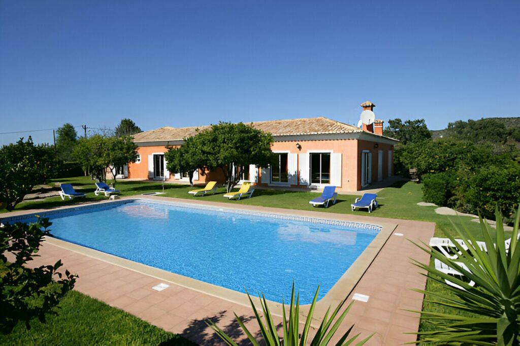 photo piscine en dur